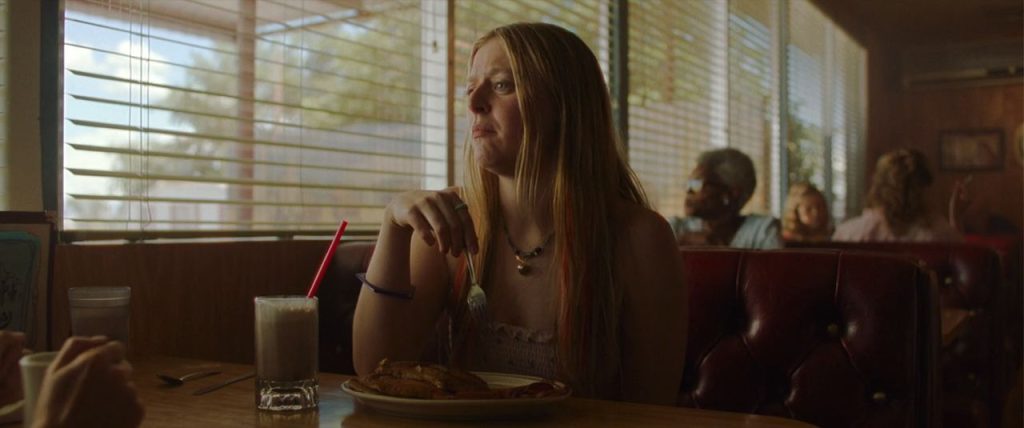 Anna Baryshnikov as Daisy in Love Lies Bleeding.